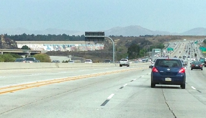 300,000 drivers see Prado Dam Mural daily